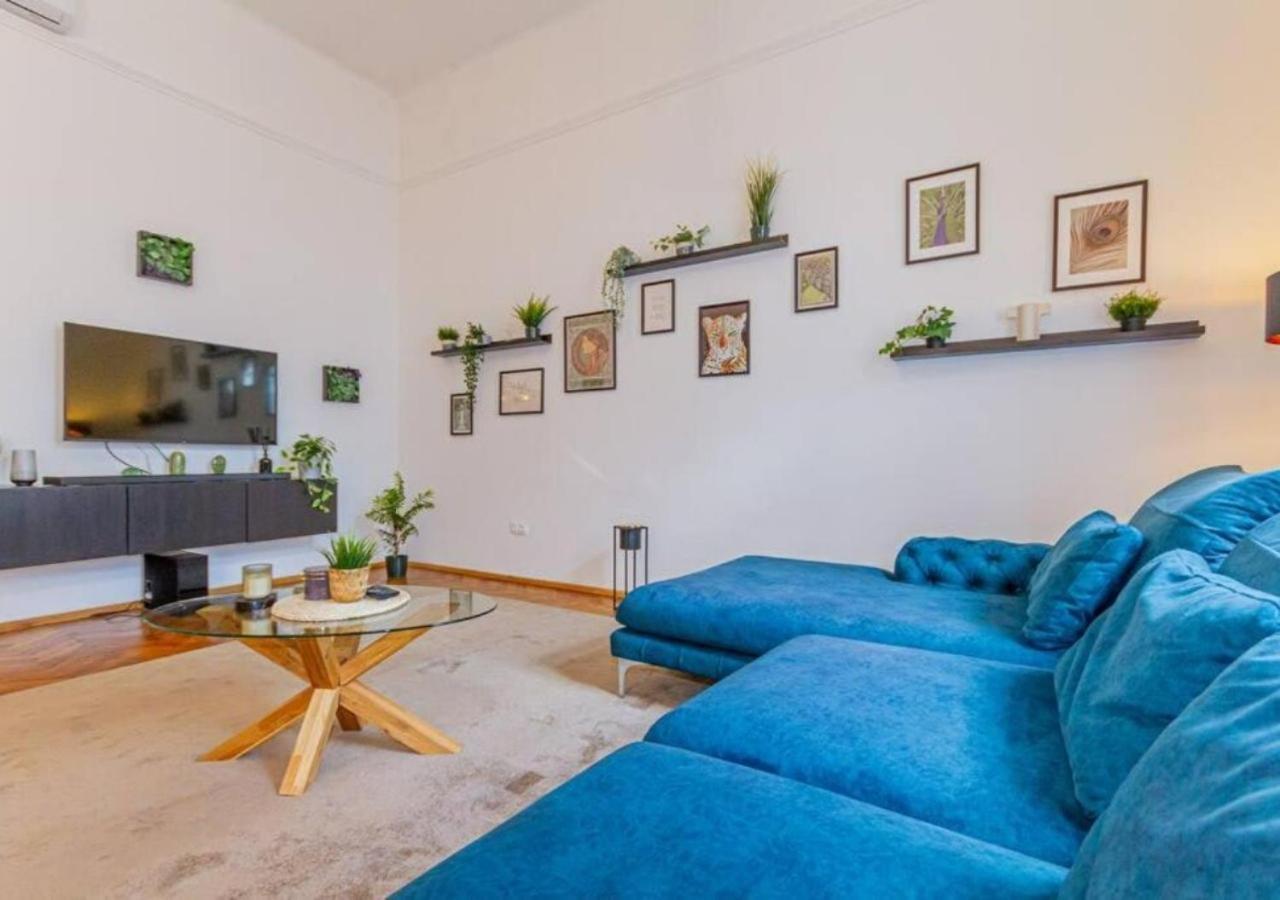 Luxury Apartment By The Famous Vaci Street Budapest Luaran gambar